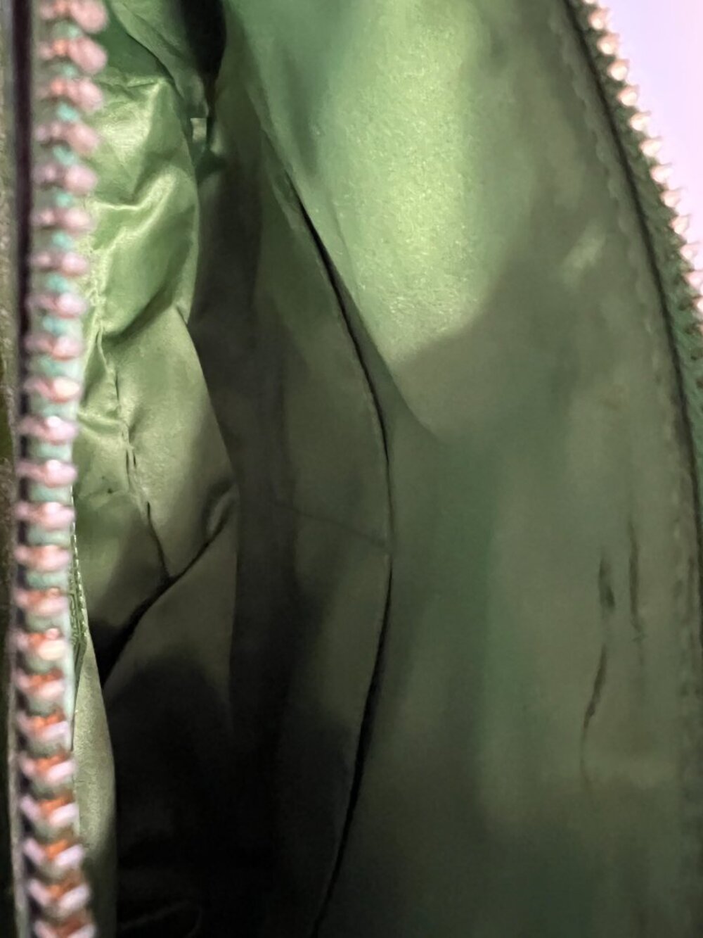 Coach Green Signature Heritage Satchel (Model 13190), - Picture 7 of 7